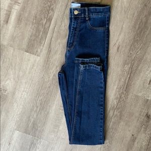 Zara High Wasted Jeans
